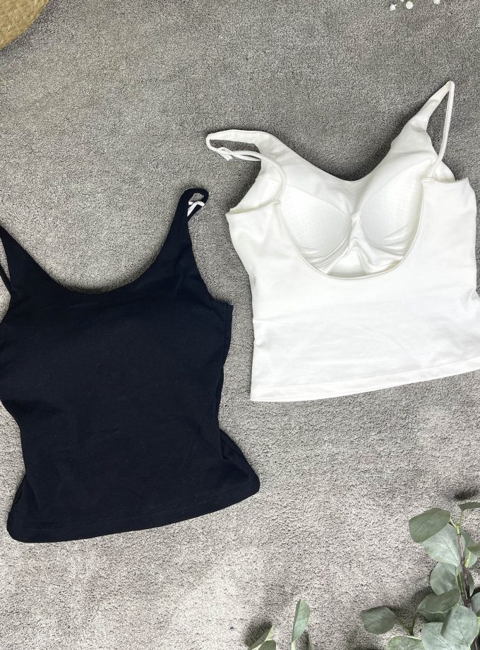 Top básico tirante fino