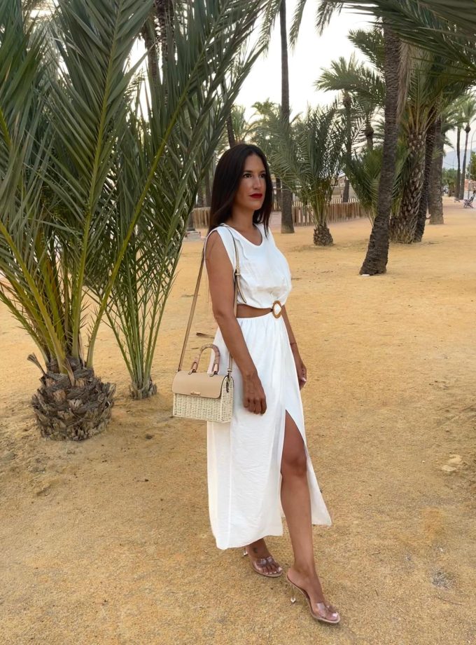 Vestido Midi Cut Out Hebilla