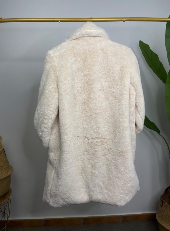 Abrigo Efecto Pelo