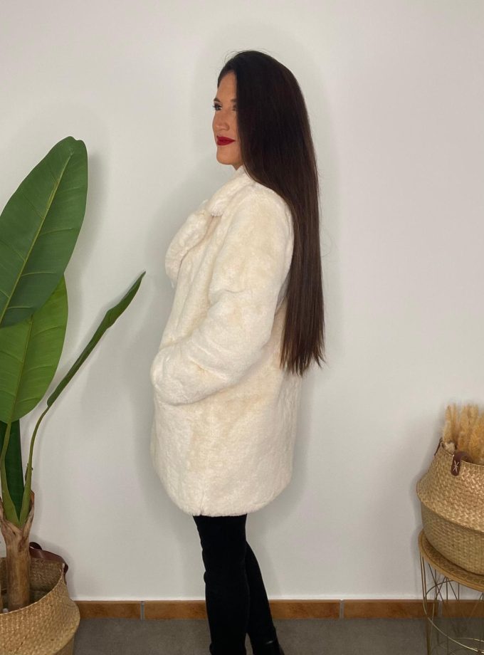 Abrigo Efecto Pelo