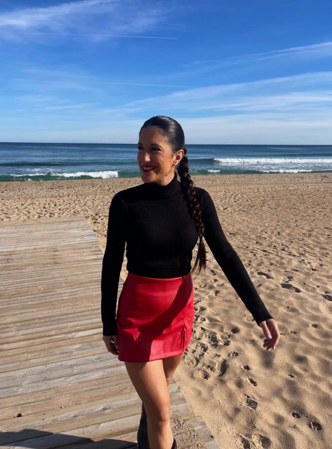 Falda Pantalón Efecto Piel Roja